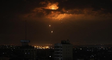 Husiler İsrail'e karşı hava ablukası uygulayacağını duyurdu: Netanyahu'dan savaş tehdidi